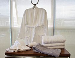 Πετσέτα μπάνιου λευκή 100Χ150 450gr FUTURE-HOTEL MARKET